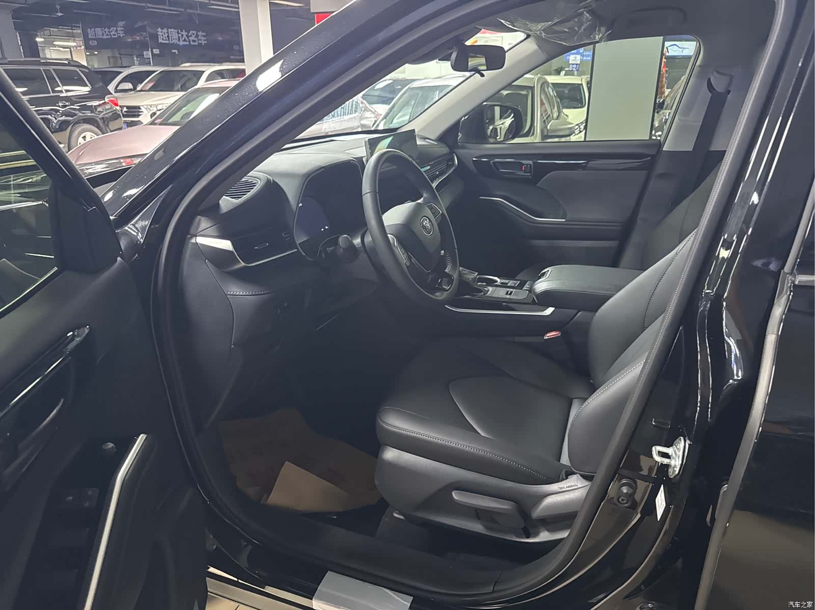 Toyota Highlander, 2026 7