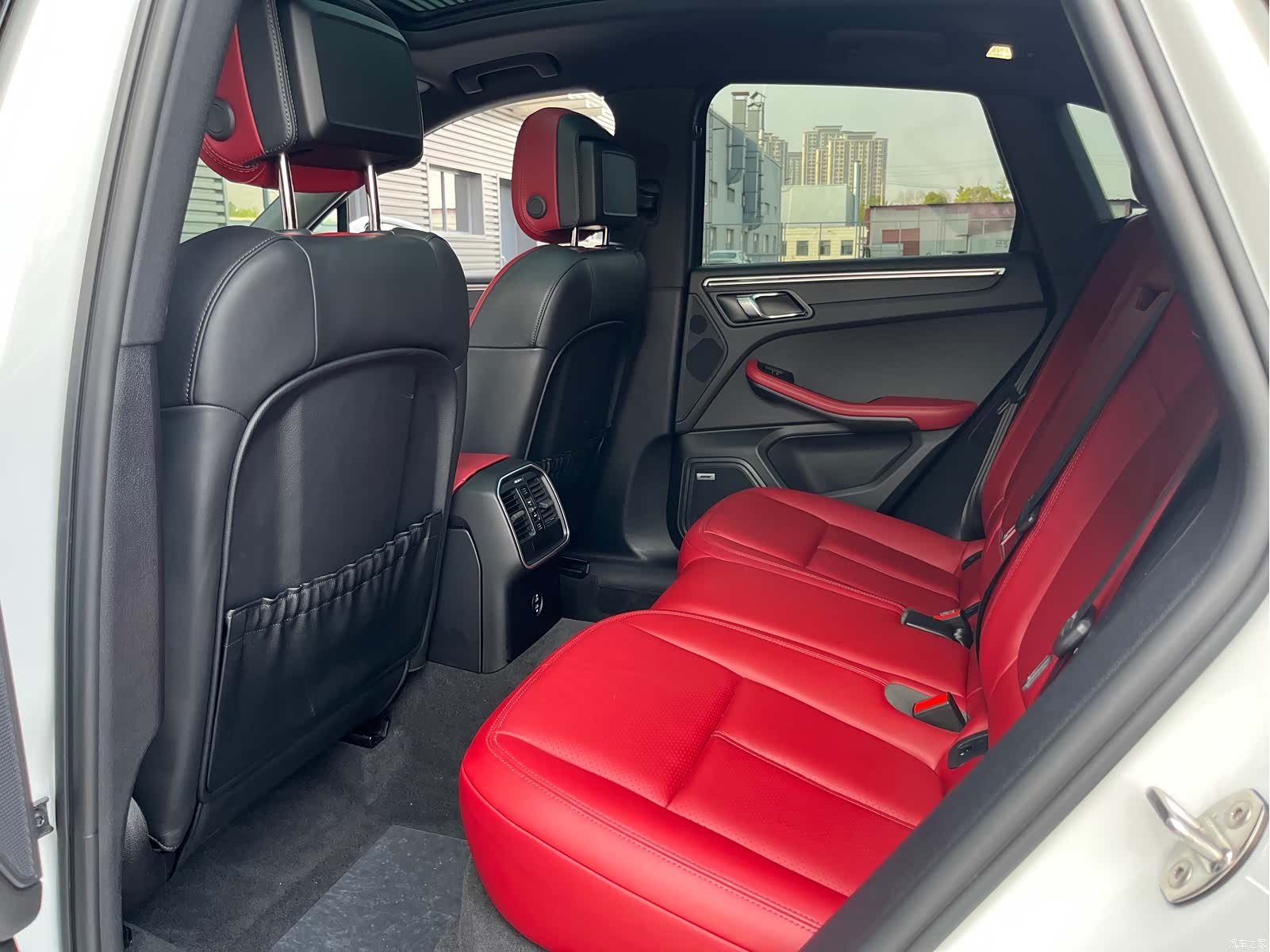 Porsche Macan, 2022 7