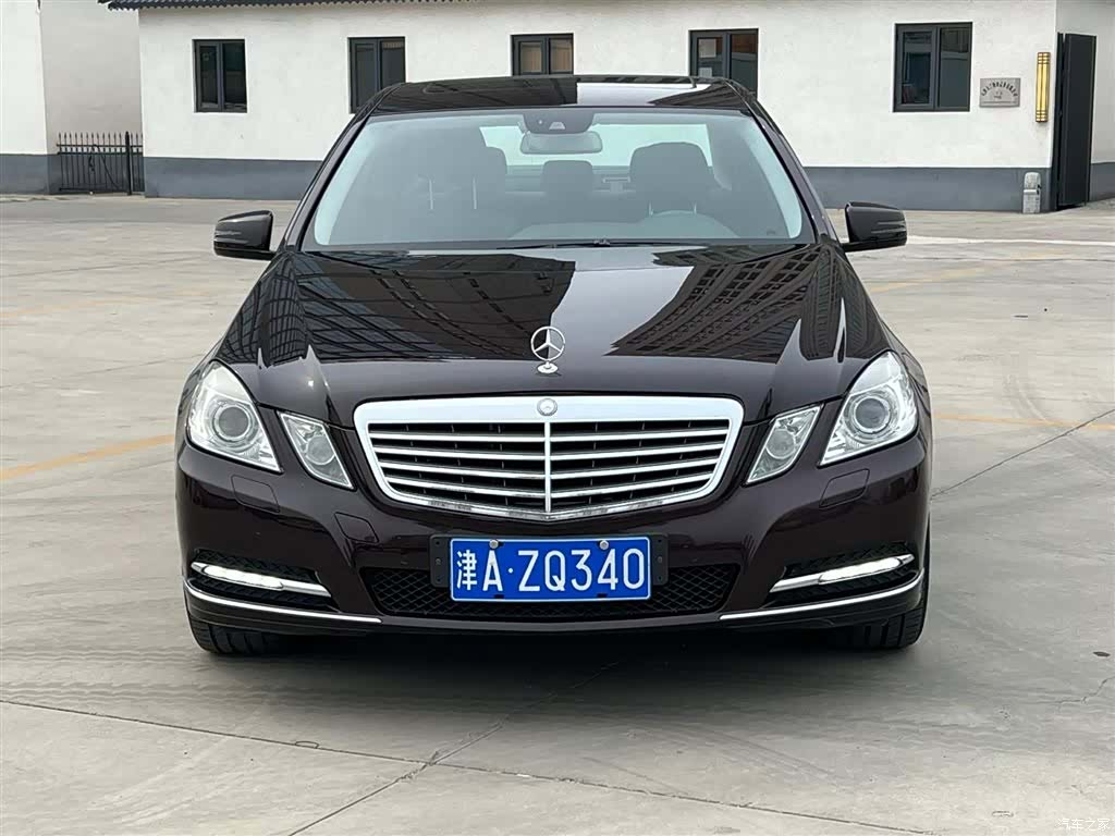 Mercedes-Benz E-Class, 2011 8