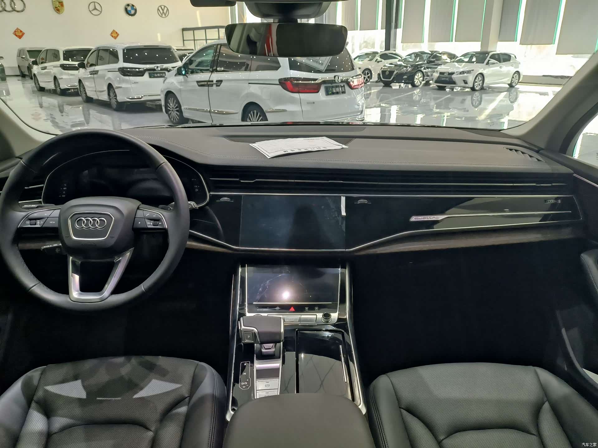 Audi Q7, 2024 все фото