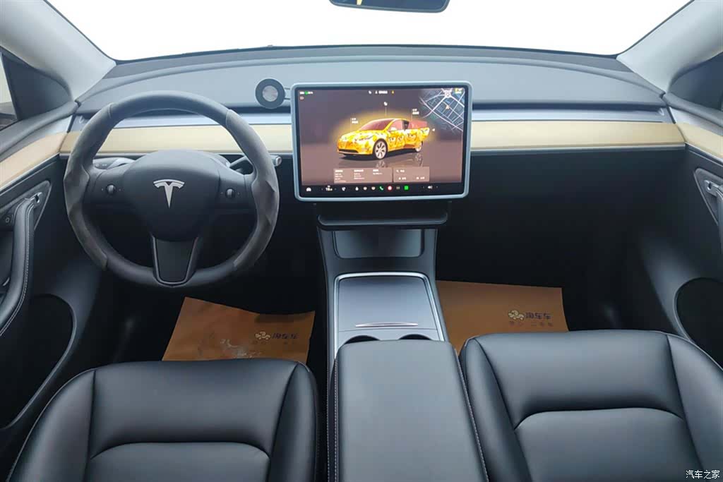 Tesla Model Y, 2023 12