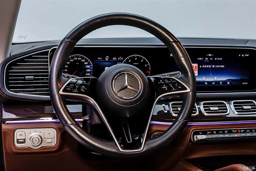 Mercedes-Benz GLE, 2023 10
