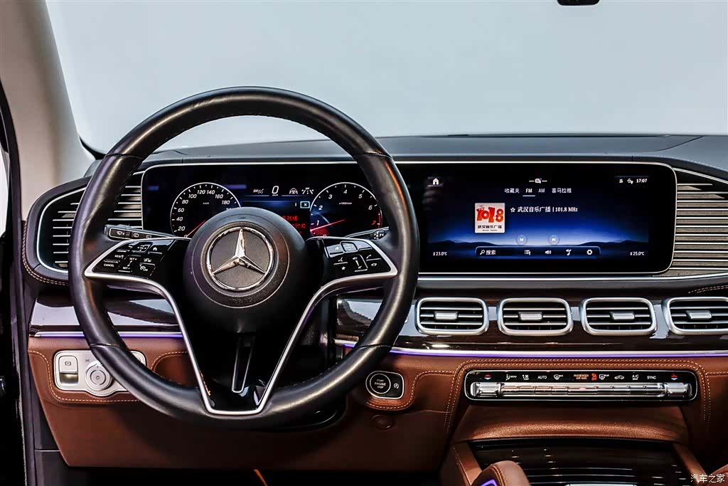 Mercedes-Benz GLE, 2023 12