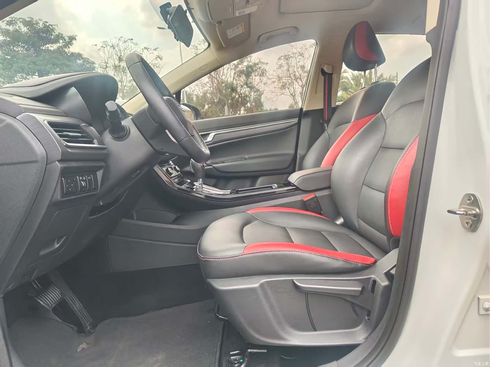 Geely Emgrand, 2020 4