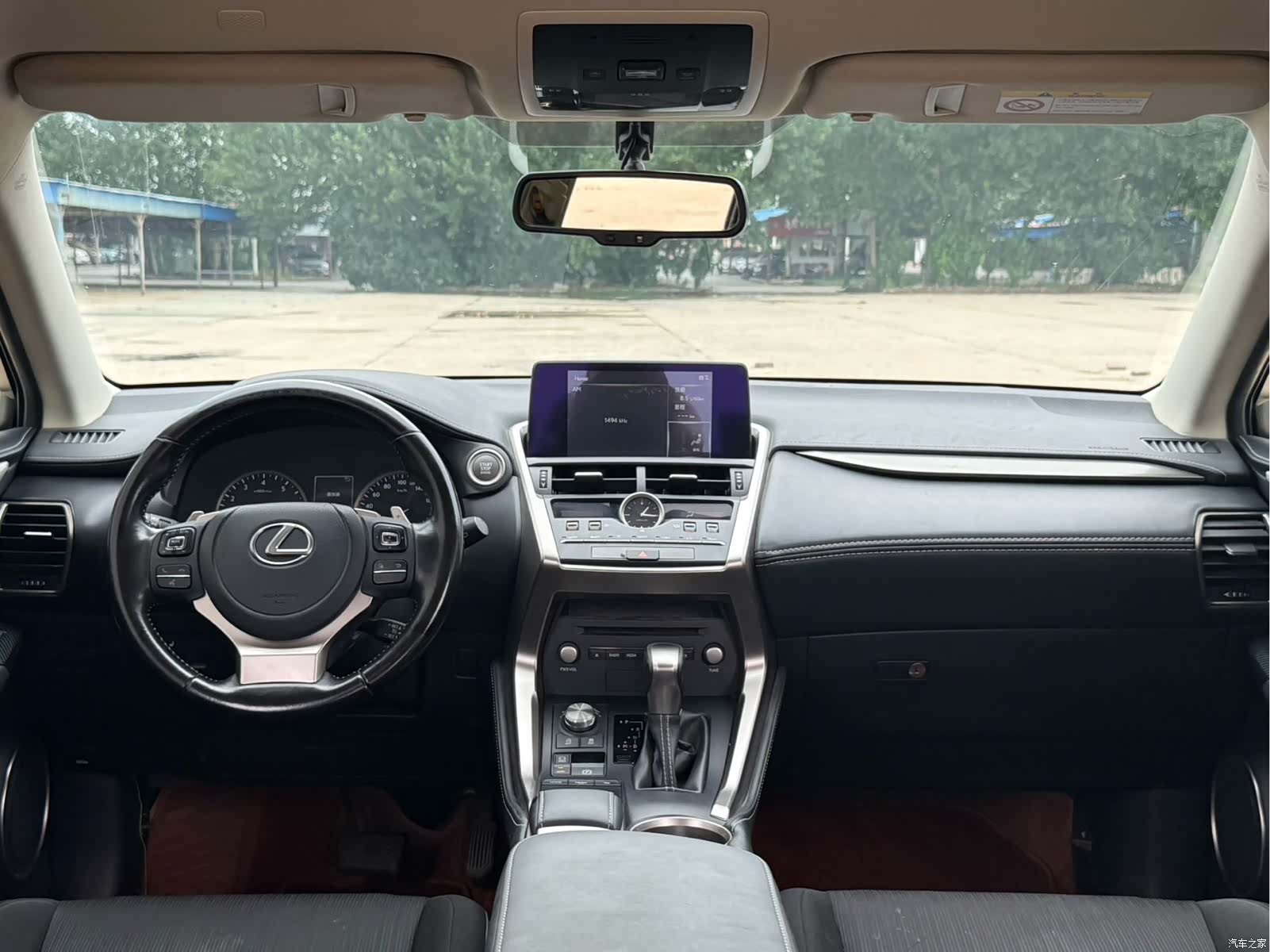 Lexus NX, 2021 10