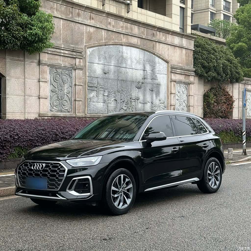 Audi Q5L, 2022 3