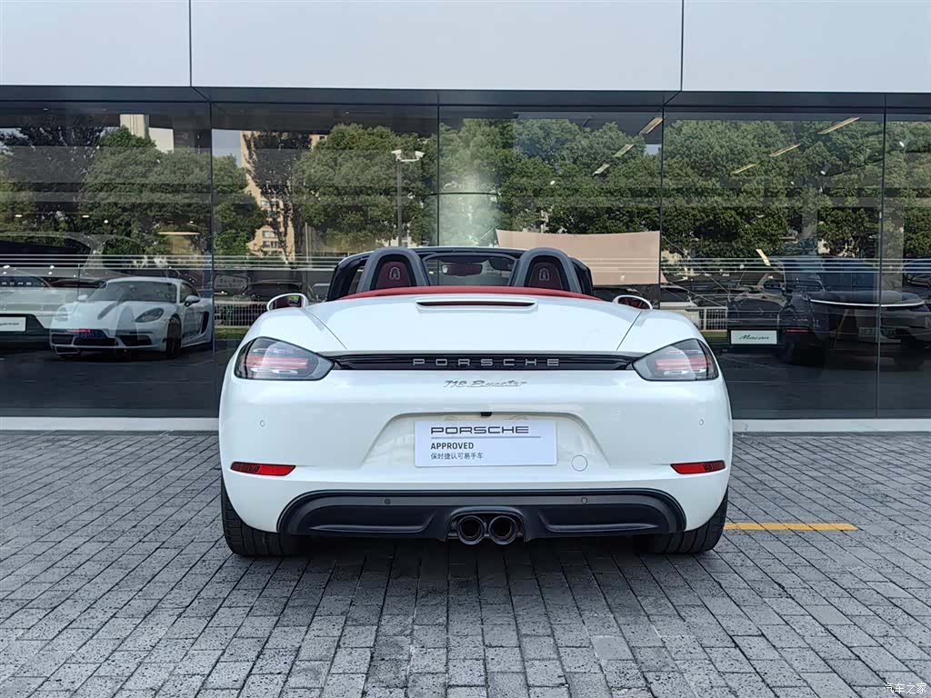 Porsche Boxster, 2023 8