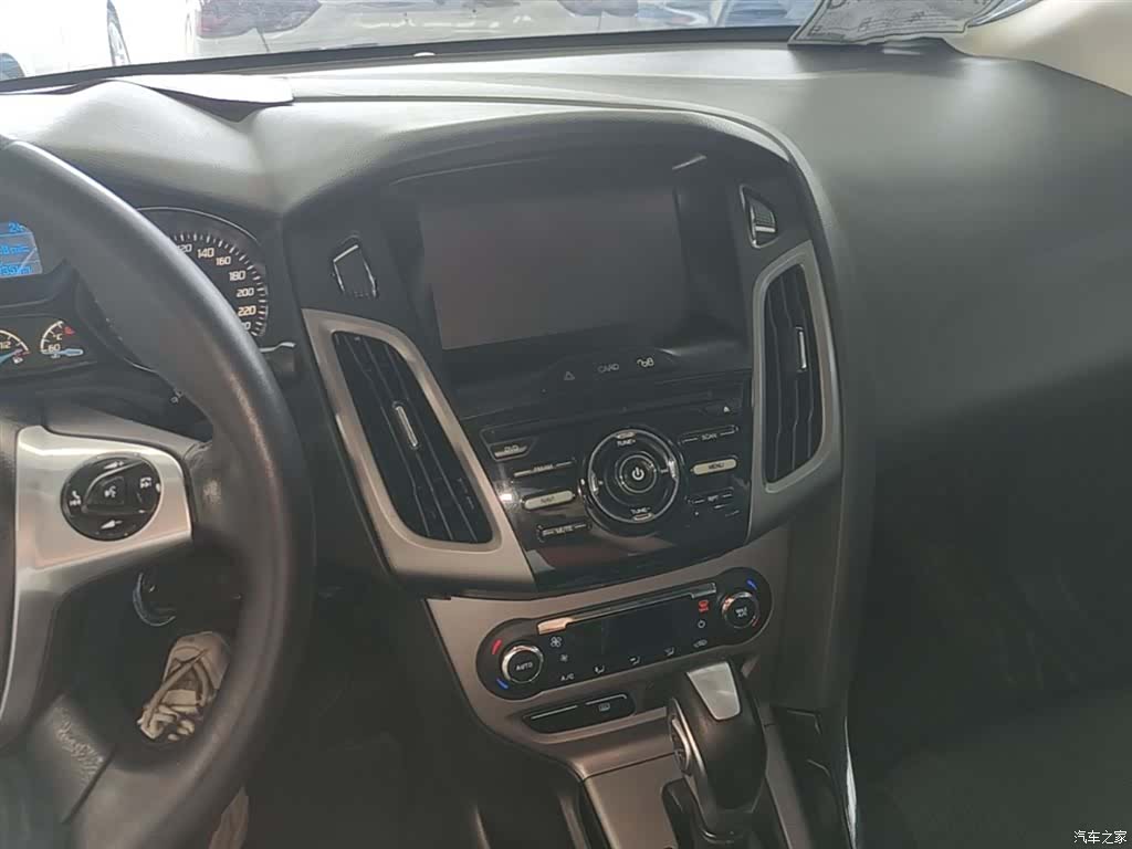 Ford Focus, 2014 13