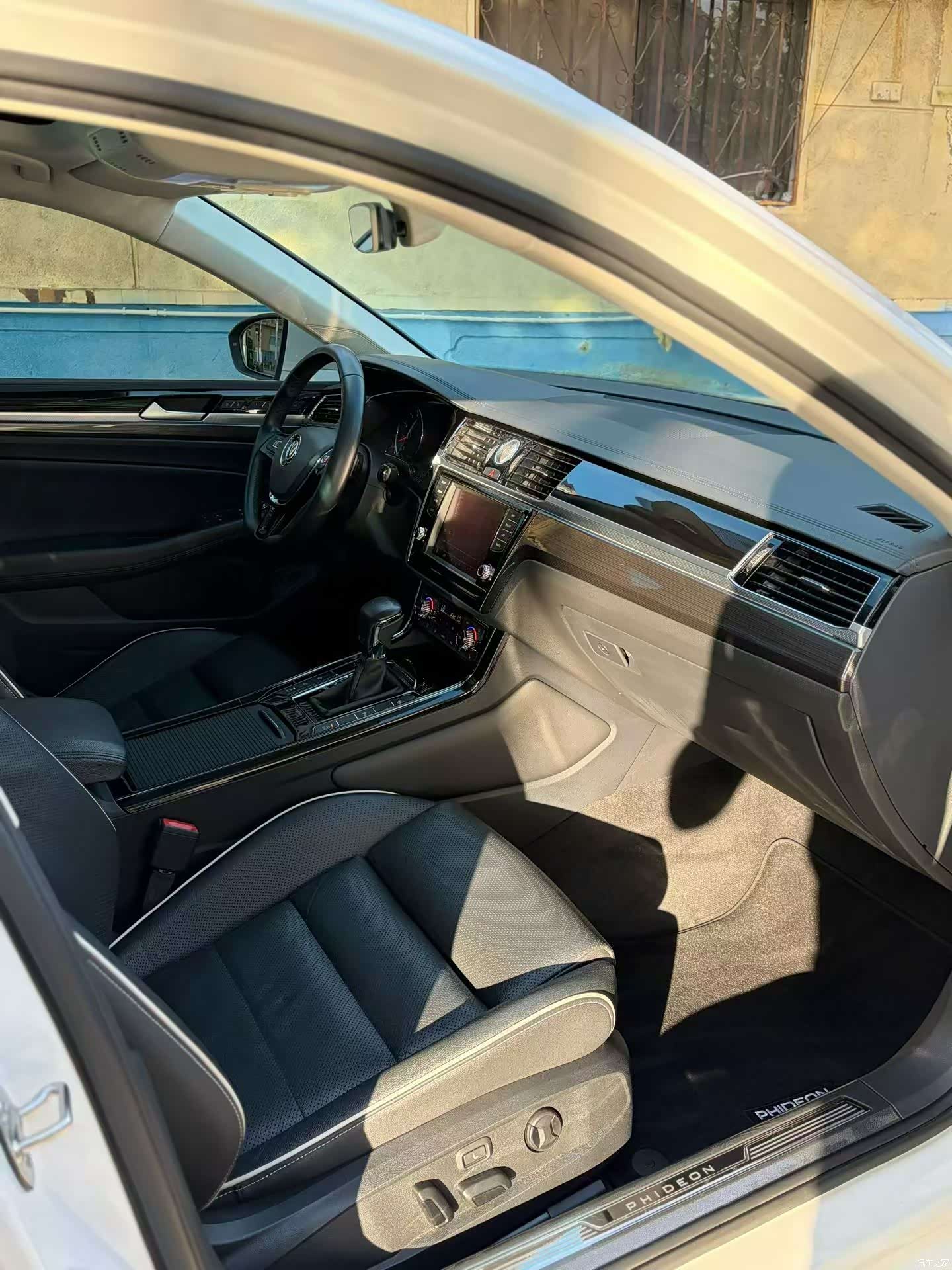 Volkswagen Phideon, 2017 4