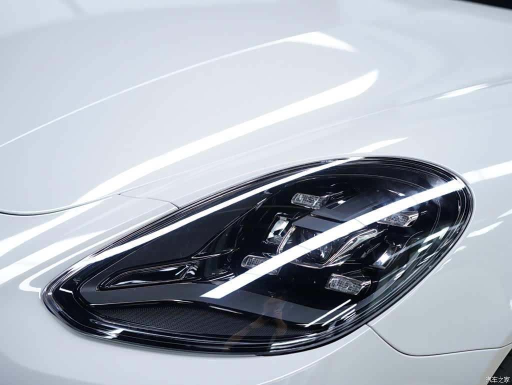Porsche Panamera, 2019 17