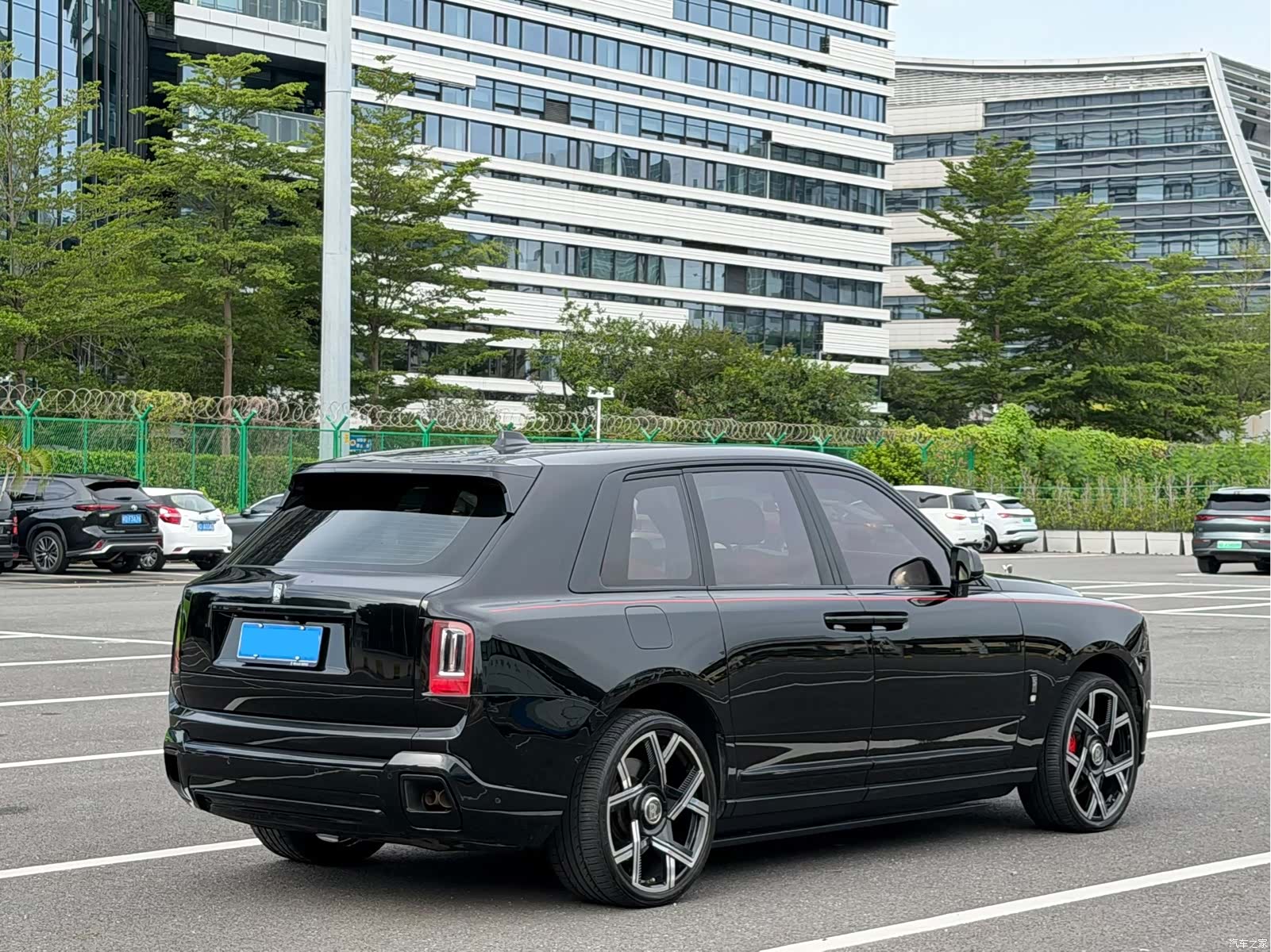 Rolls-Royce Cullinan, 2020 12