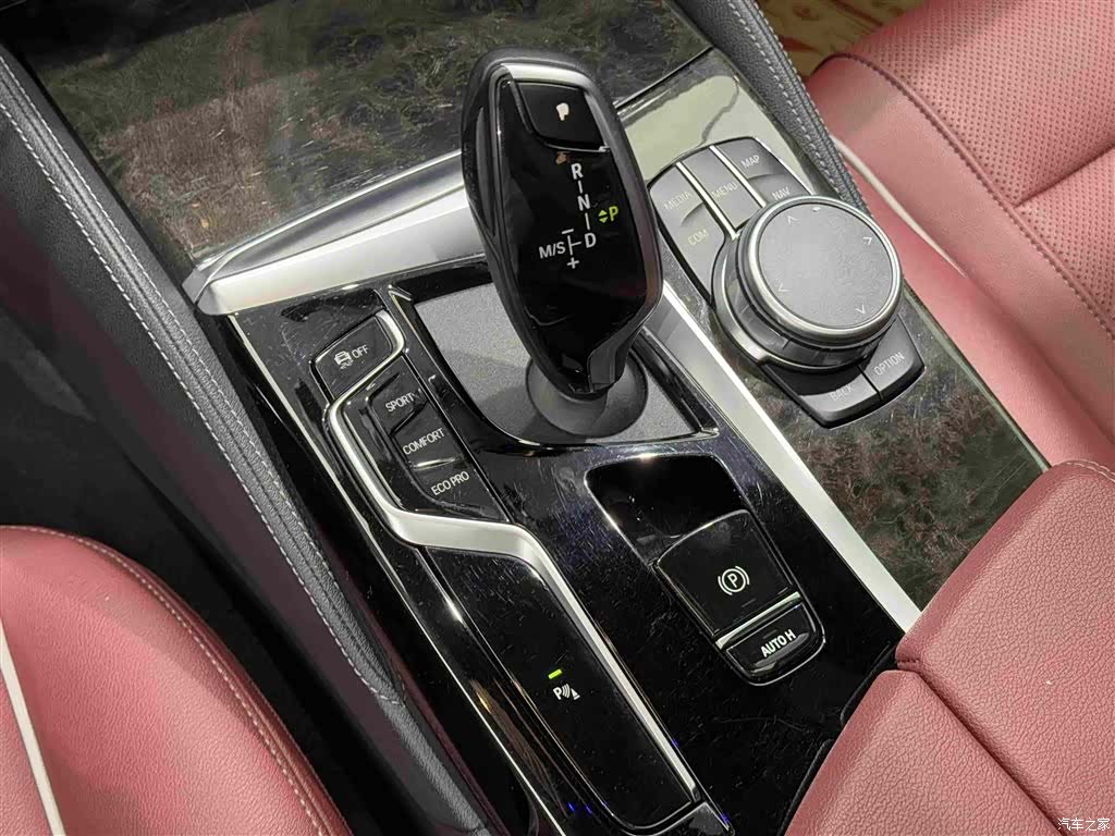 BMW 5 Series, 2022 16
