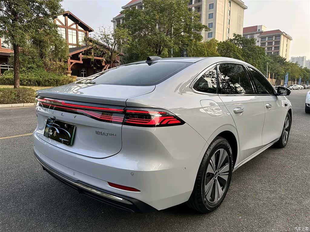 Geely A7, 2025 4