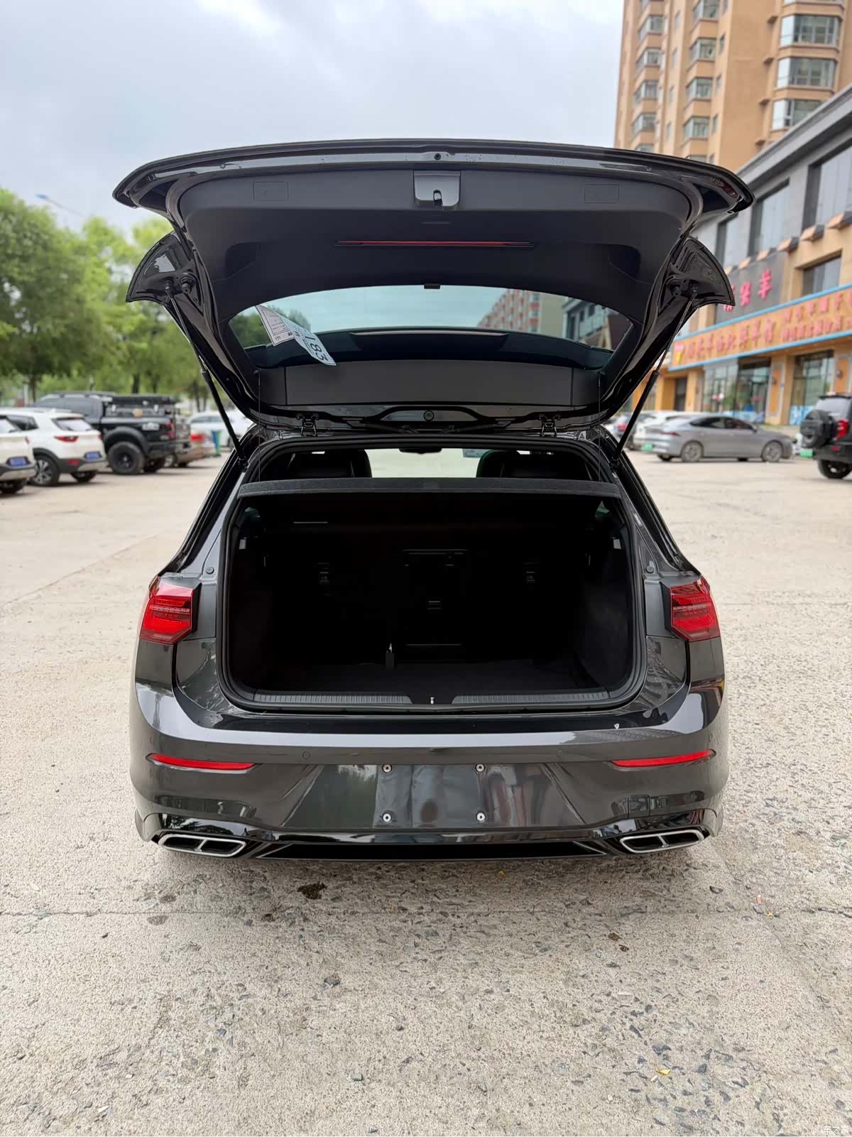 Volkswagen Golf, 2023 14