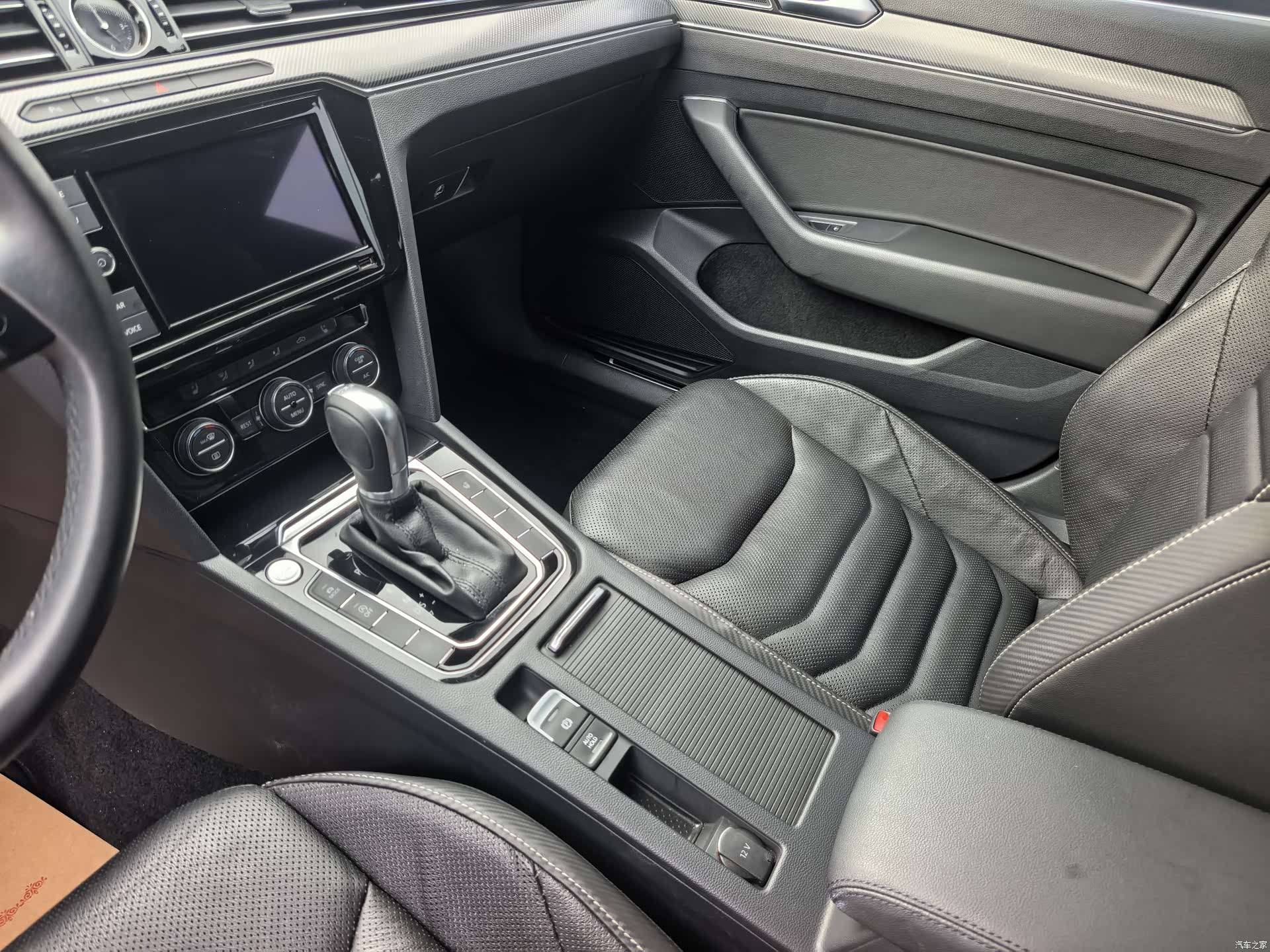 Volkswagen CC, 2019 8