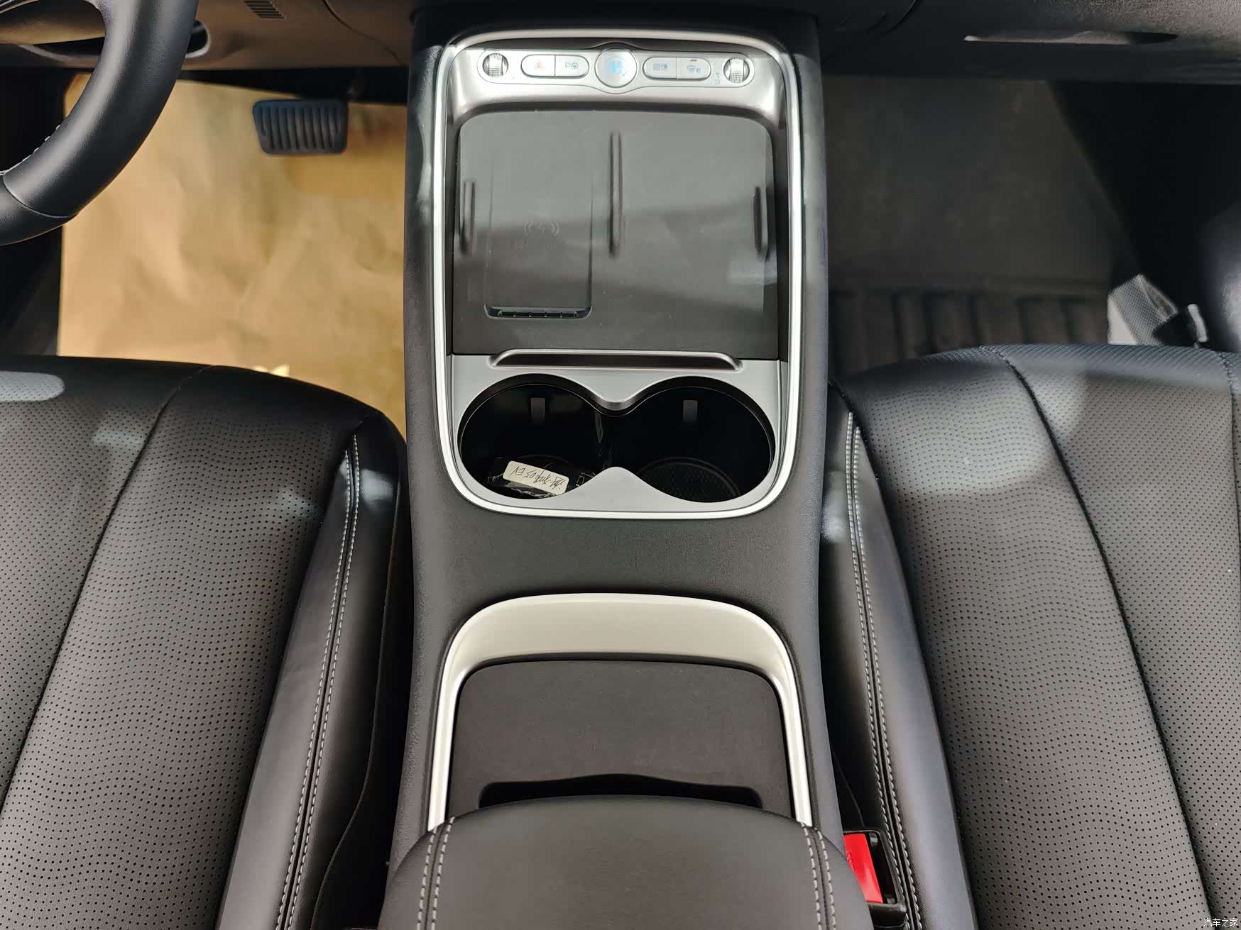 BYD HiAce, 2025 8