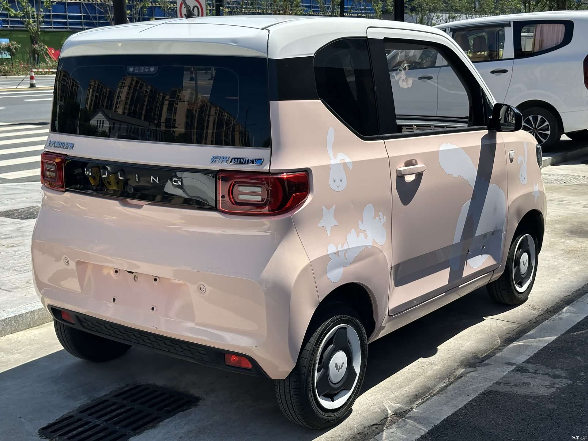 Wuling MINIEV, 2021 4