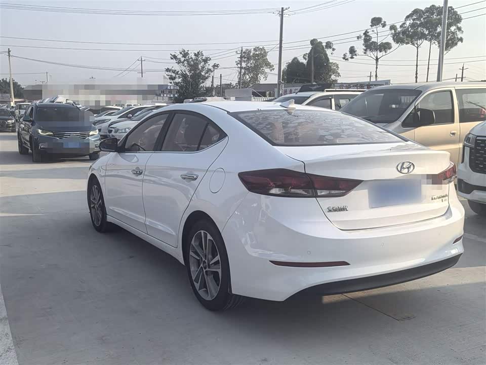 Hyundai Lead Hyundai Lead