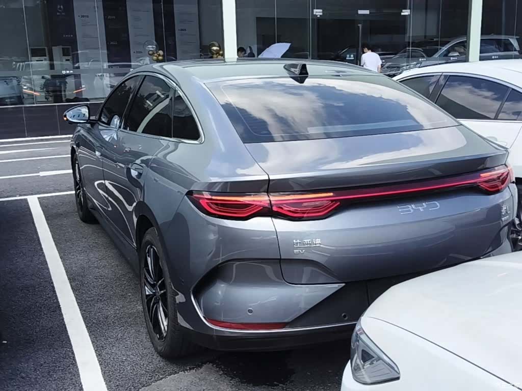 BYD Qin, 2025 все фото