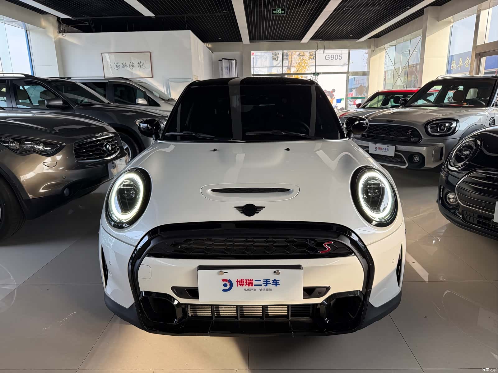 Mini Cooper, 2023 2