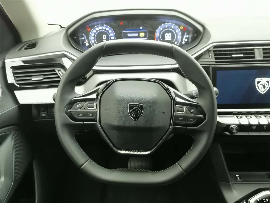 Peugeot 408, 2024 11