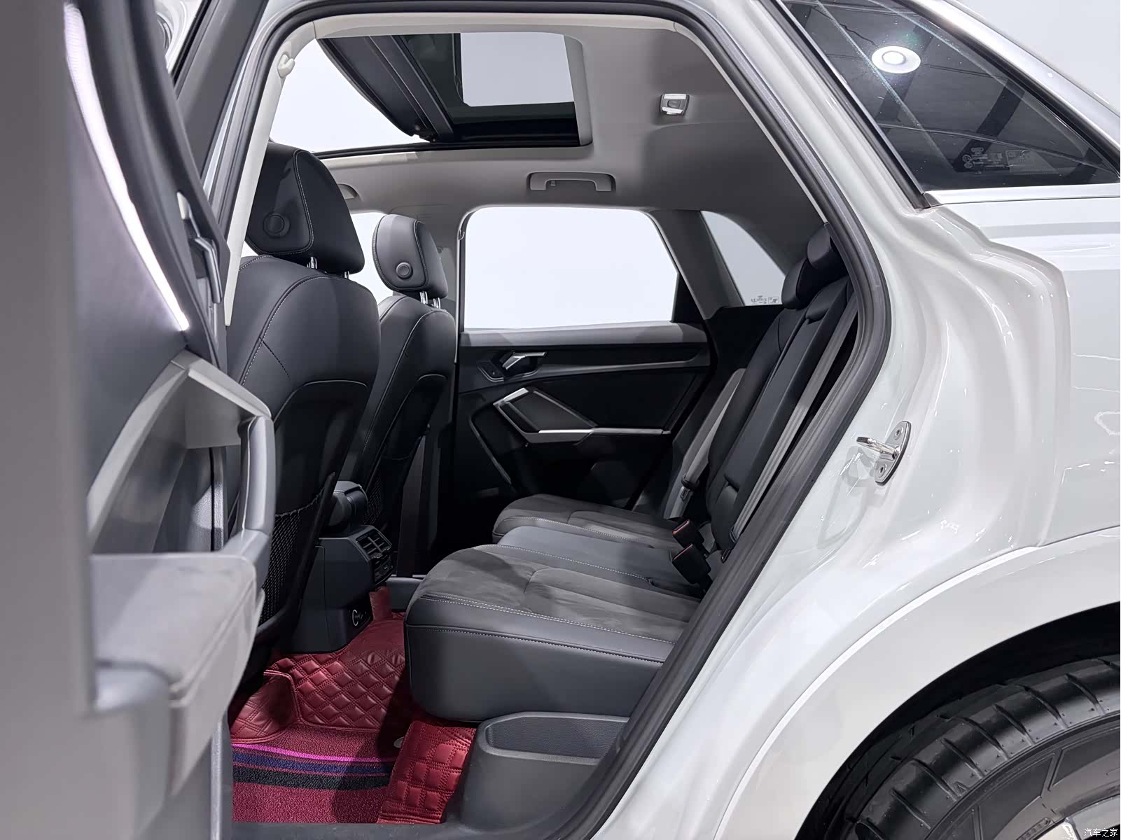 Audi Q3, 2023 9