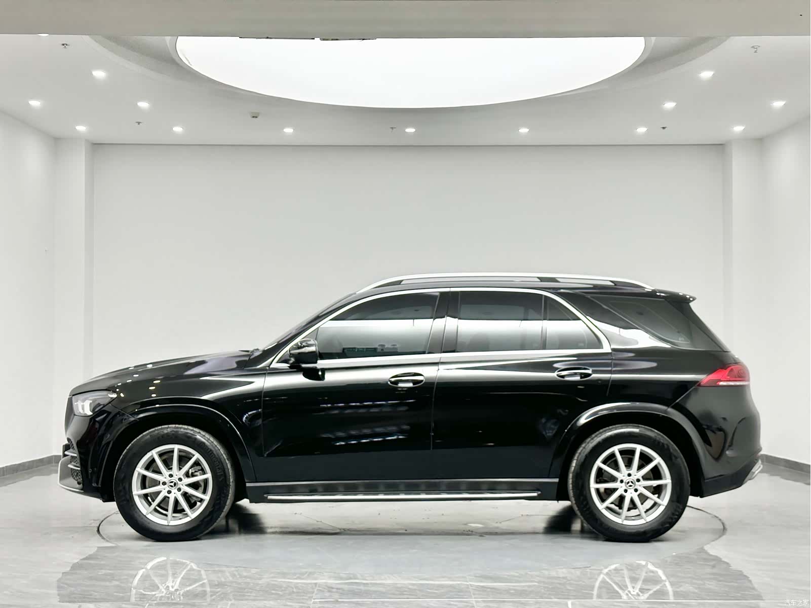 Mercedes-Benz GLE, 2021 все фото