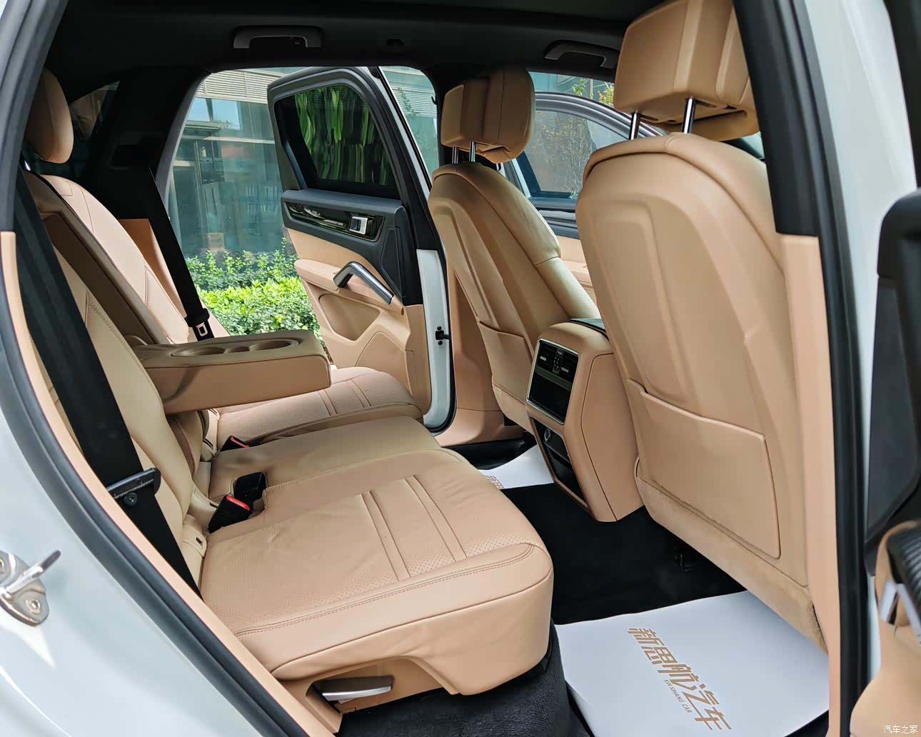 Porsche Cayenne, 2018 13