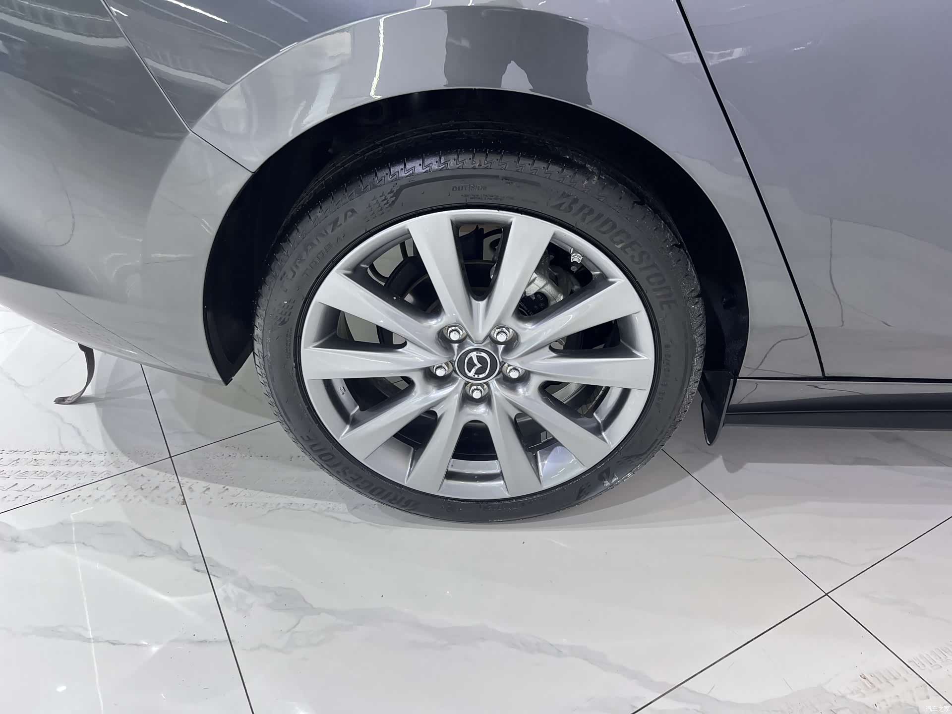 Mazda Mazda3, 2023 19