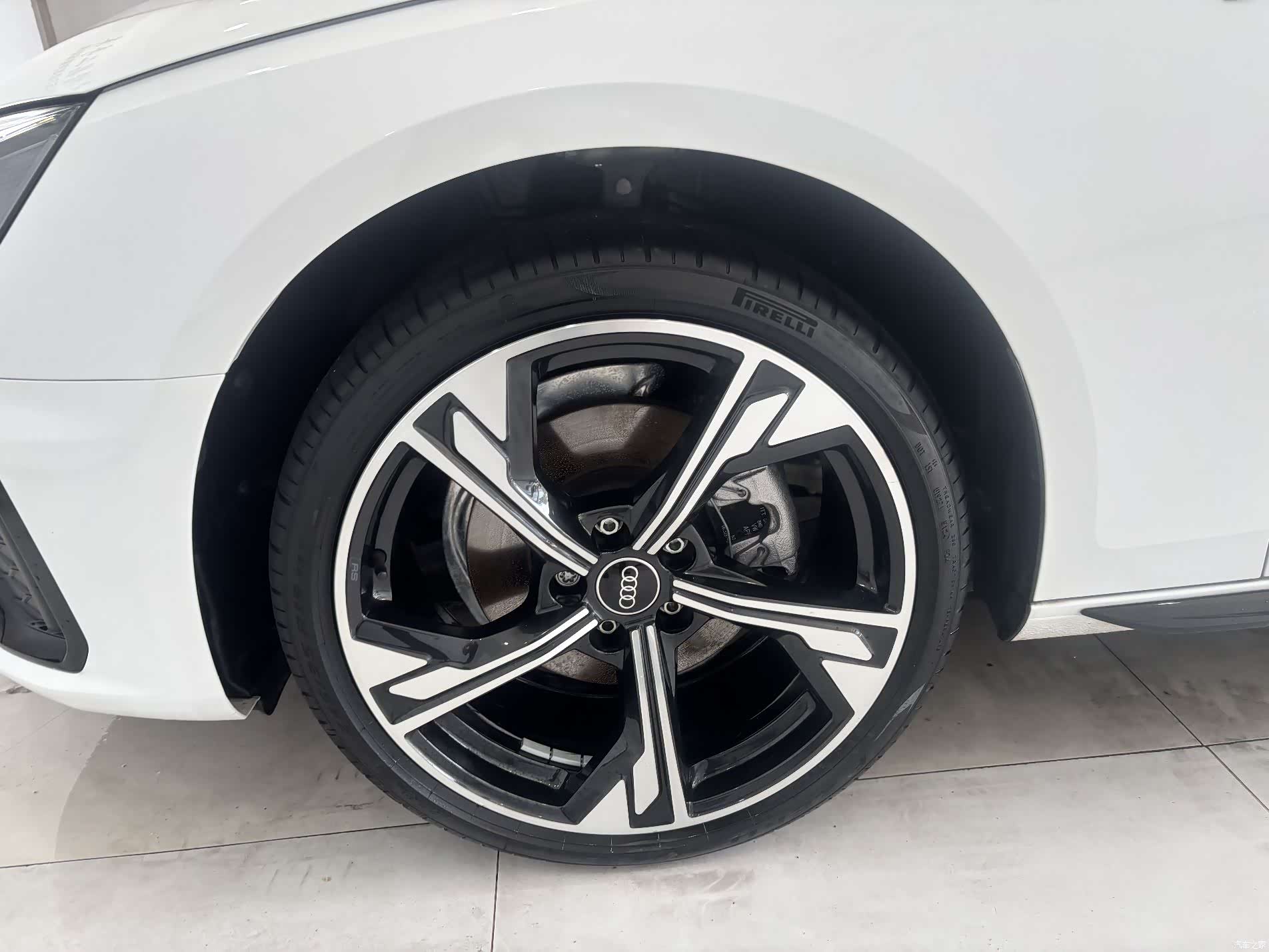 Audi A4L, 2025 34