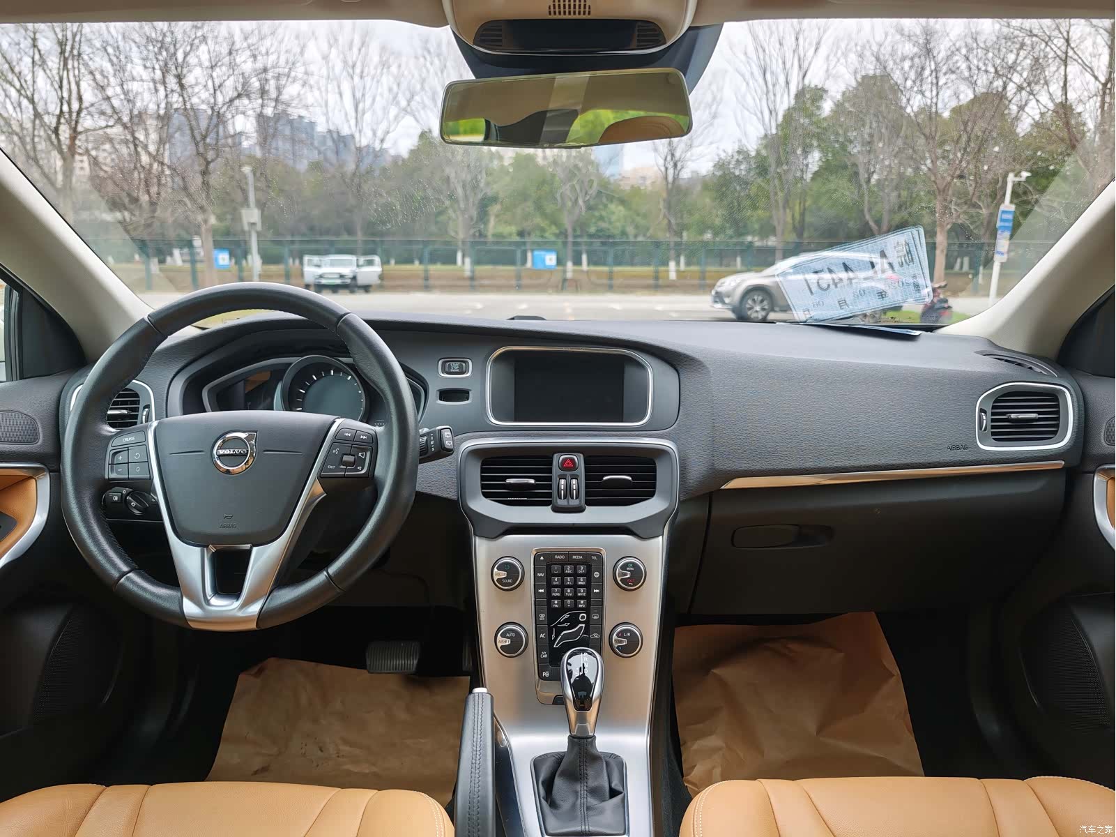 Volvo V40, 2017 9