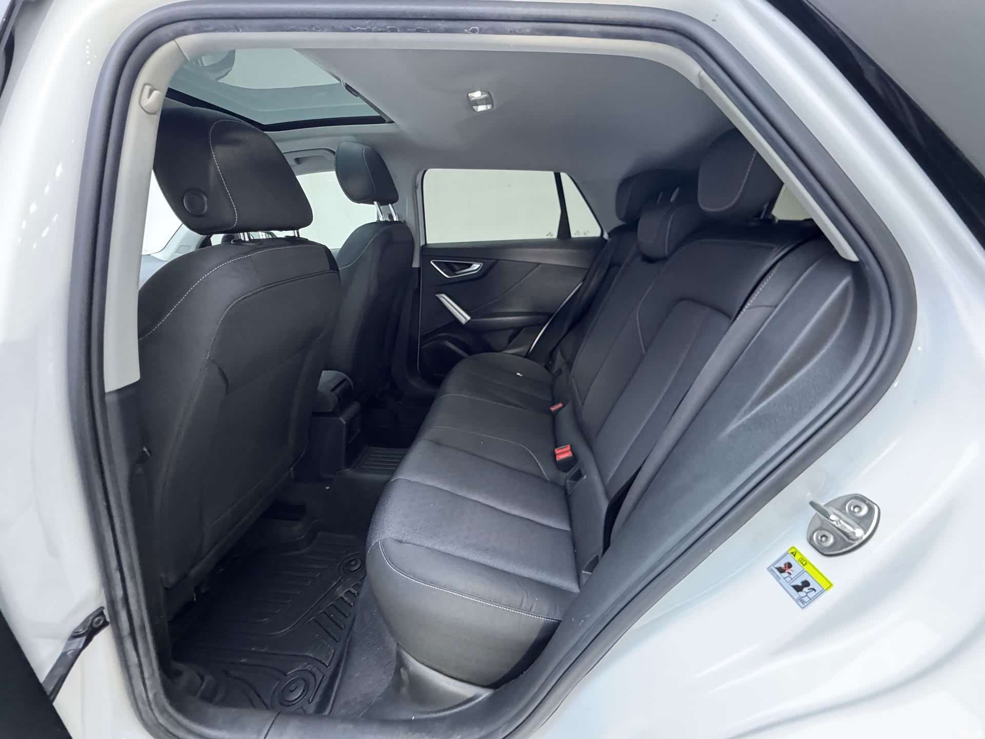 Audi Q2L, 2021 6