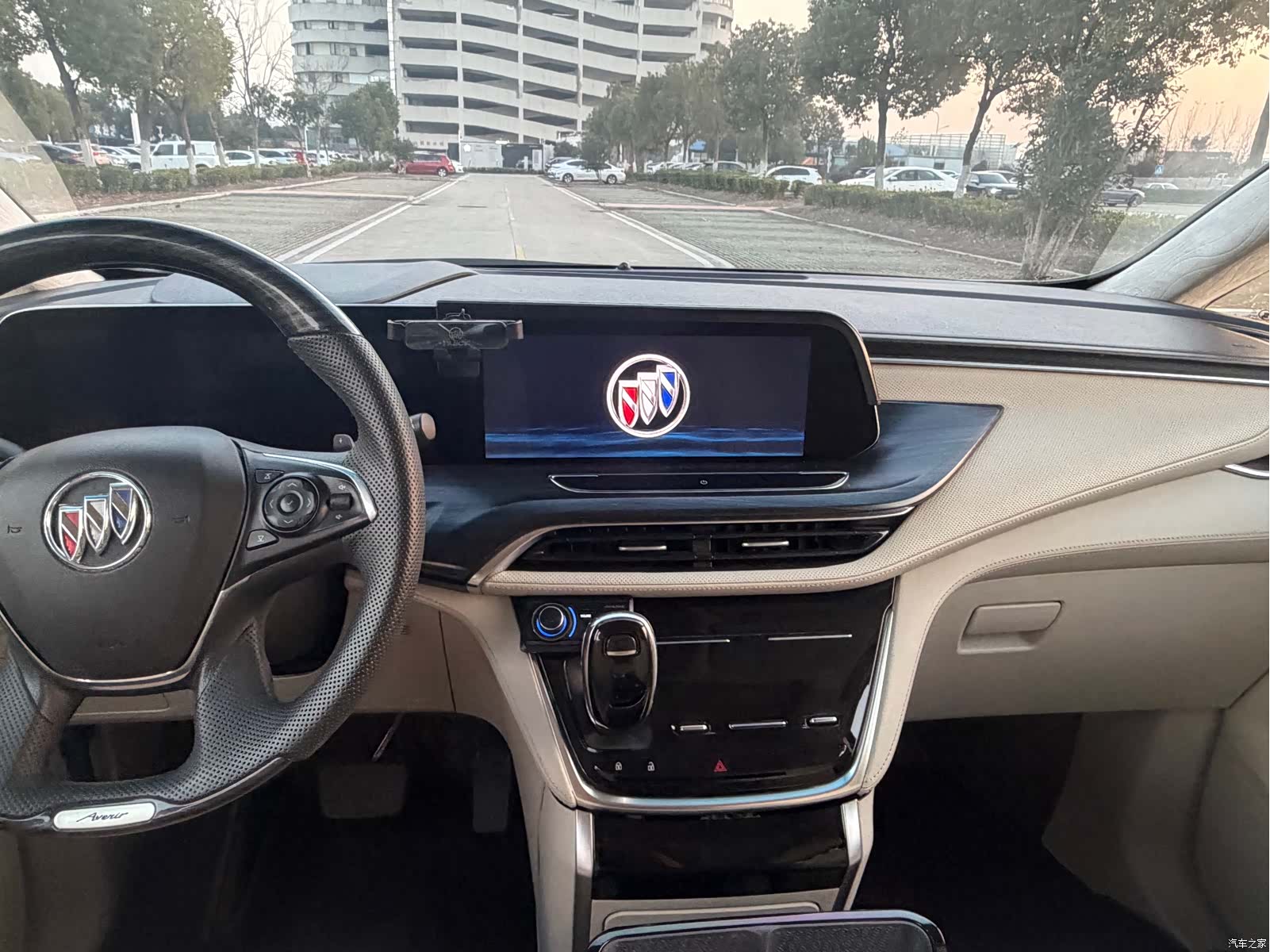 Buick GL8, 2020 19