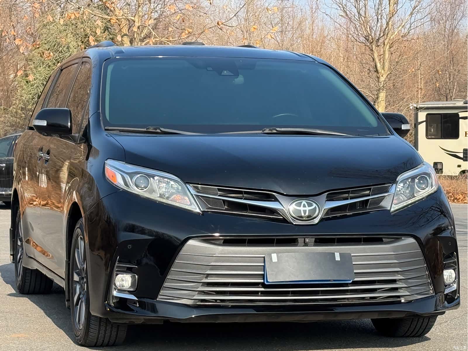 SIENNA LTD, 2018 3