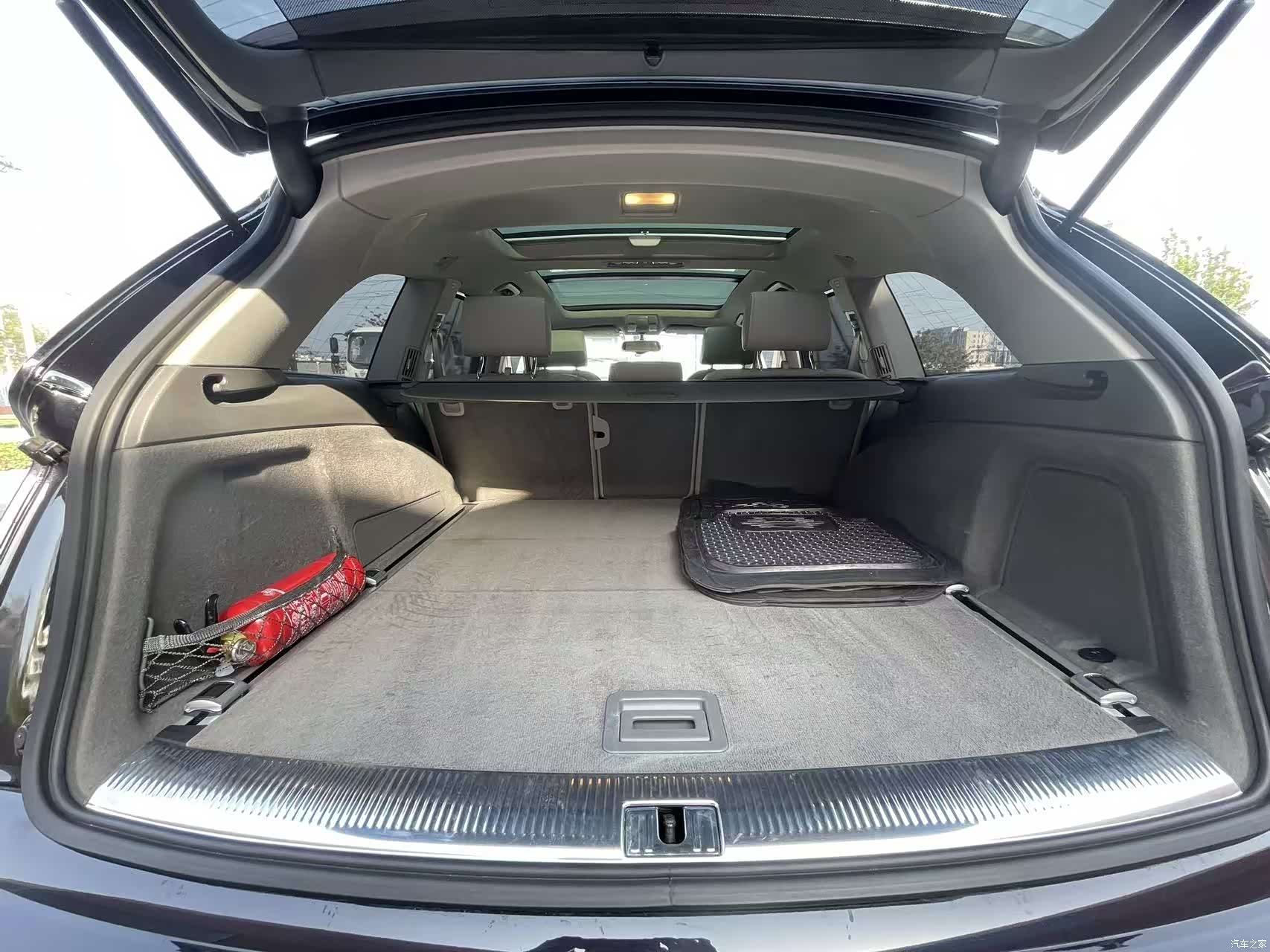 Audi Q7, 2011 18