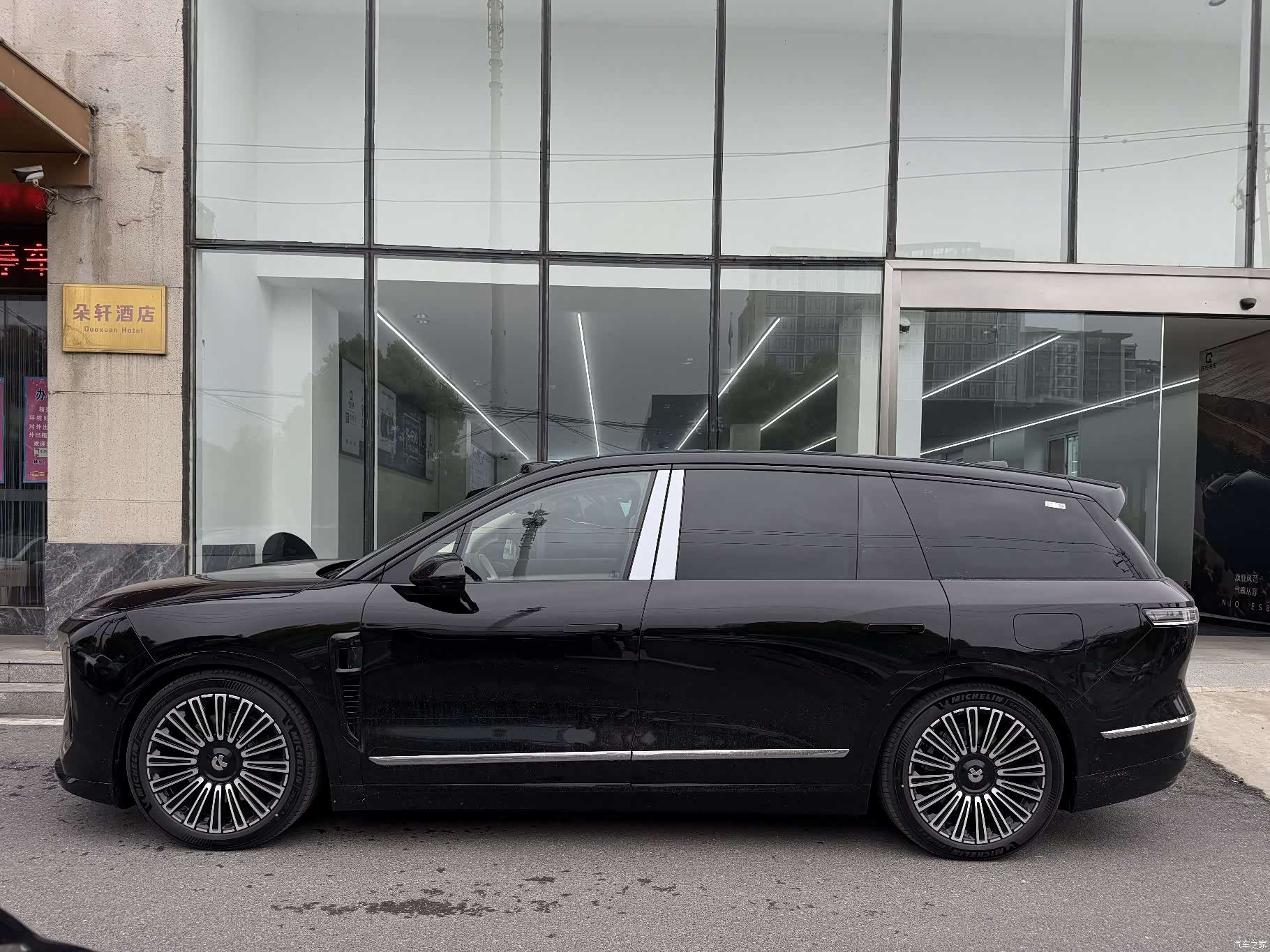 NIO ES8, 2026 7