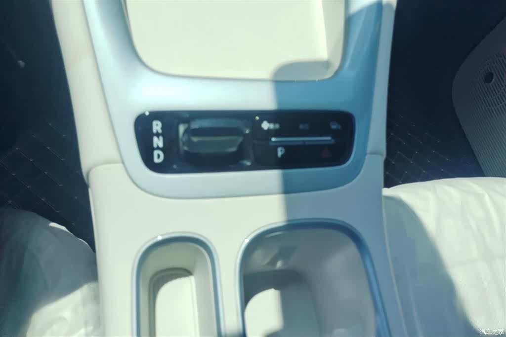 Geely Xingyuan, 2025 16