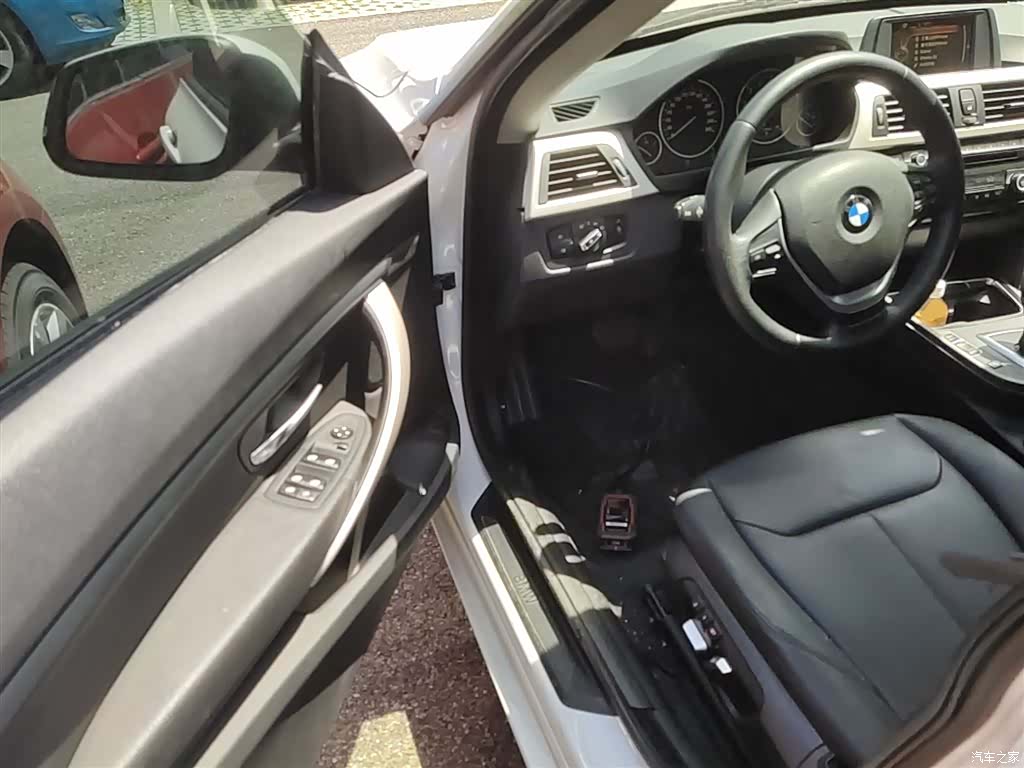BMW 3 Series, 2016 12