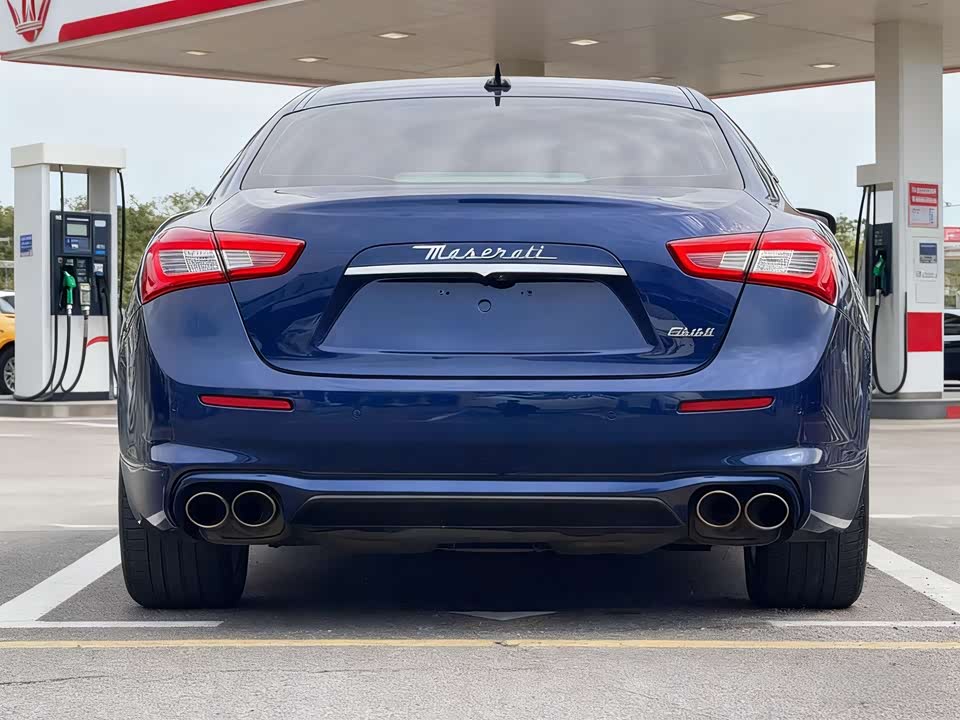 Maserati Ghibli