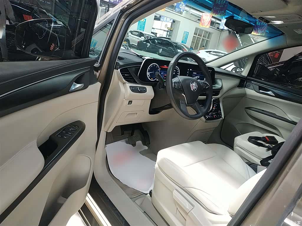 Buick GL8, 2021 12