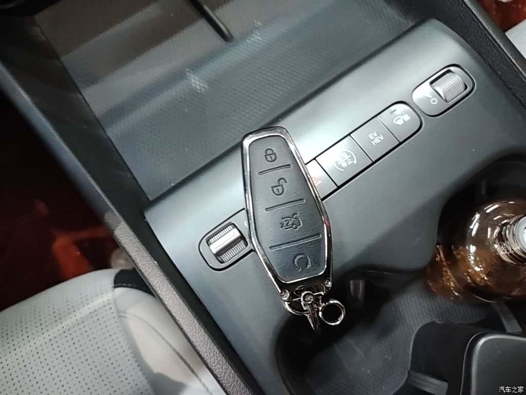 BYD Seal, 2025 17
