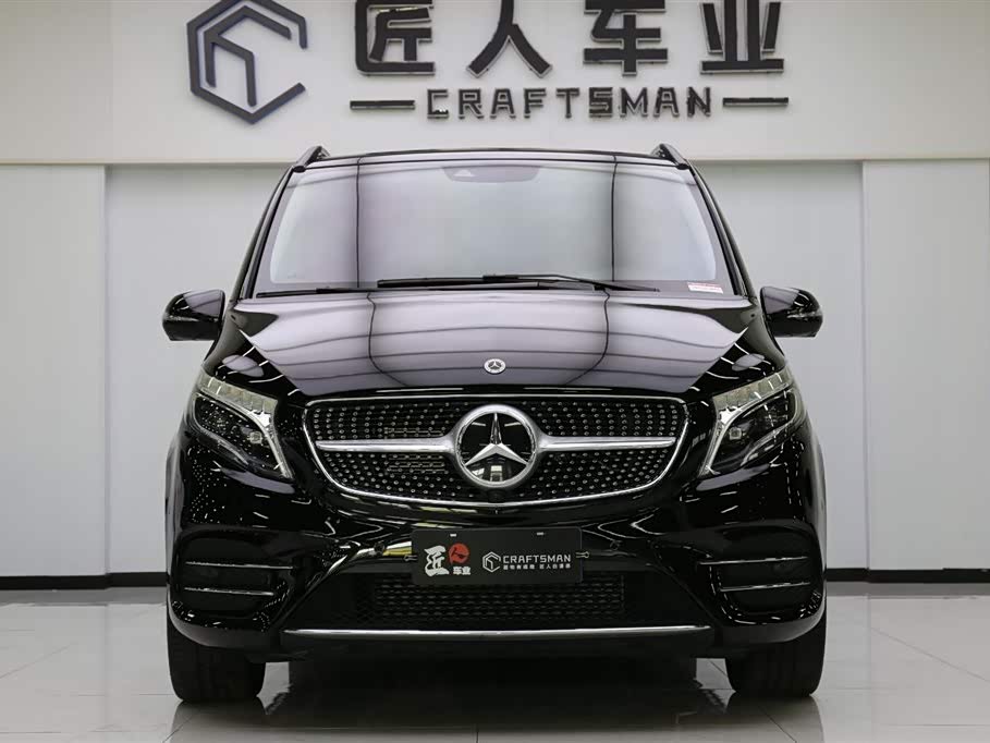 Mercedes-Benz V-class