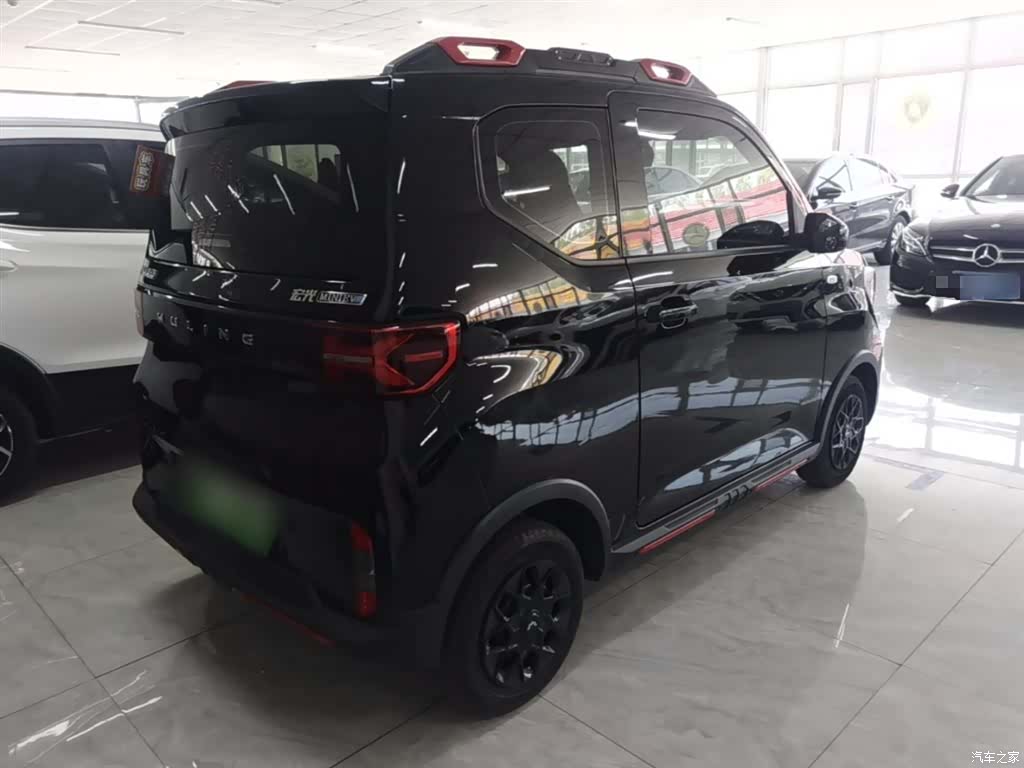 Wuling MINIEV, 2023 7