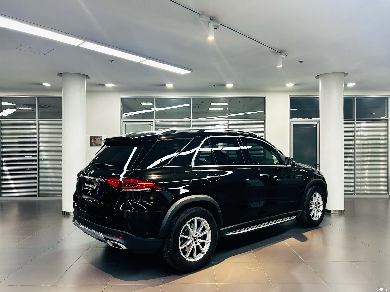 Mercedes-Benz GLE, 2022 4