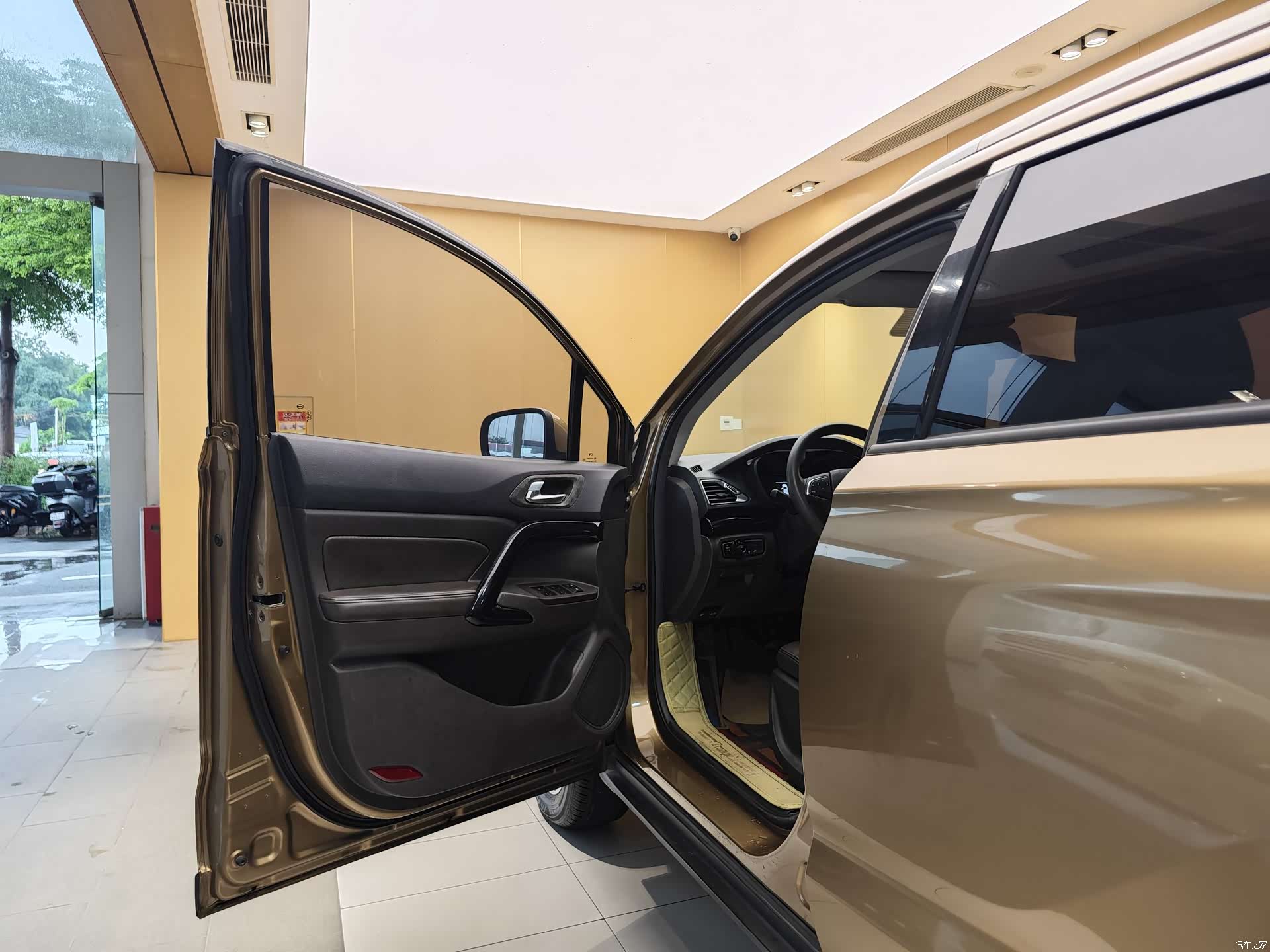 GAC GS4, 2015 7