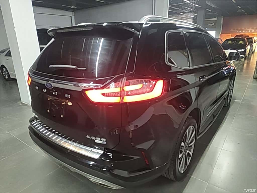 Ford Edge, 2023 7
