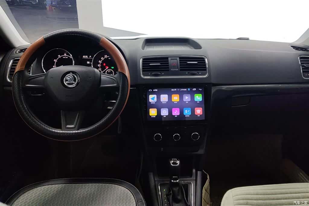 Skoda Yeti, 2019 12