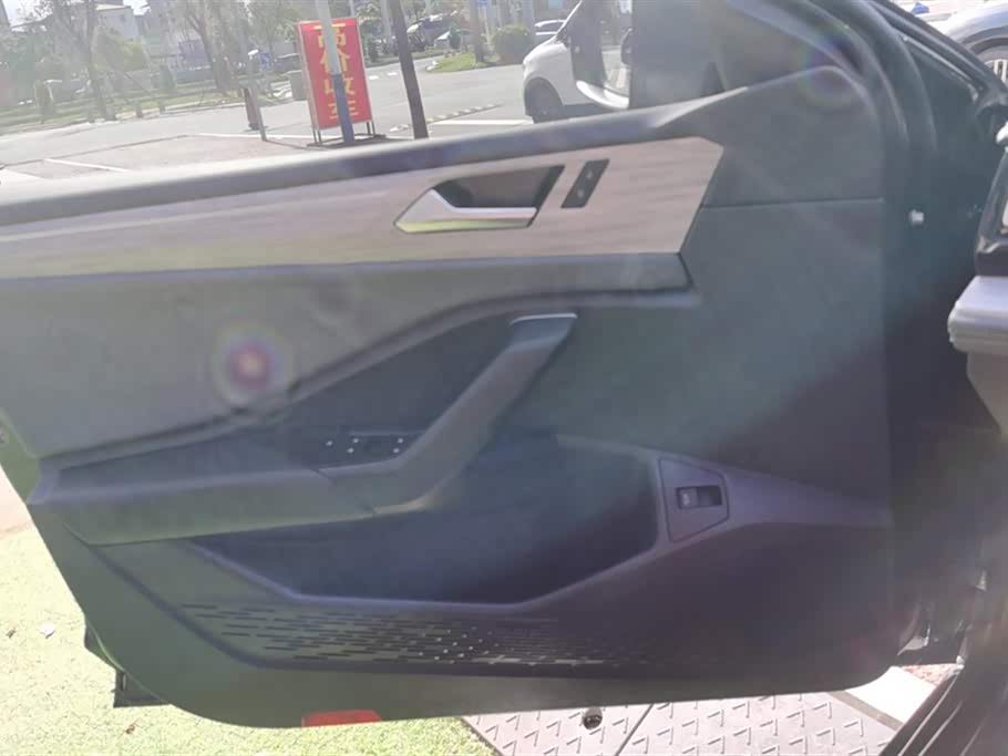 Volkswagen Sagitar Volkswagen Sagitar