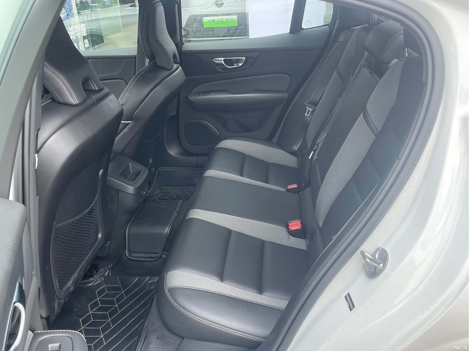 Volvo S60, 2024 6