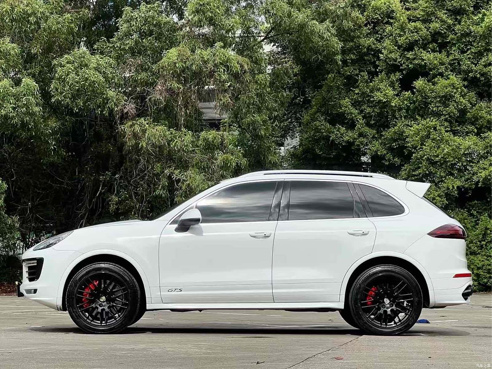 Porsche Cayenne, 2016 7